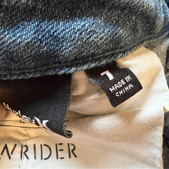 Hurley ’99 Low Rider Low Rise Jean Shorts Junior 7 Y2K - Picture 6 of 8